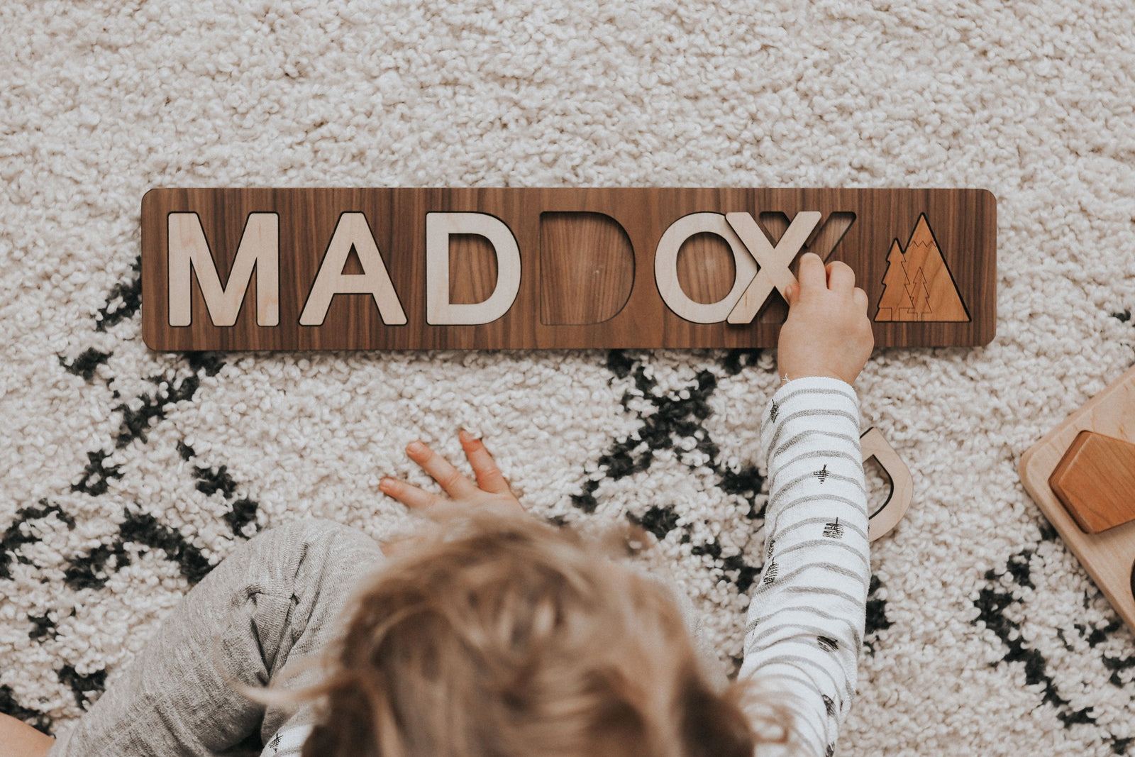 From Newborn to Toddler: 5 Eco-friendly + Non-Toxic Personalized Baby Gifts